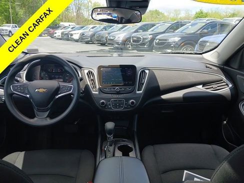Used 2024 Chevrolet Malibu LT FWD image 11