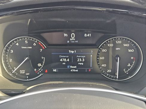 New 2026 Cadillac XT5 Luxury w/ LPO, Floor Liner Package image 11