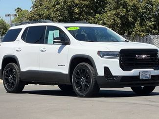 Used 2023 GMC Acadia SLE w/ Driver Convenience Package FWD video 2