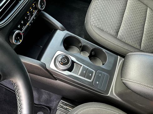 Used 2023 Ford Escape Active image 15