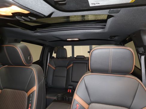 Certified 2026 GMC Canyon AT4 w/ Technology Plus Package image 17