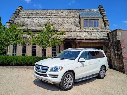 Used 2015 Mercedes-Benz GL 450 4MATIC image 1