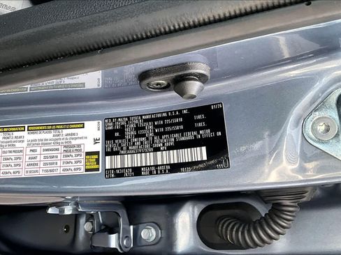 Certified 2026 Toyota Corolla Cross XLE FWD image 34