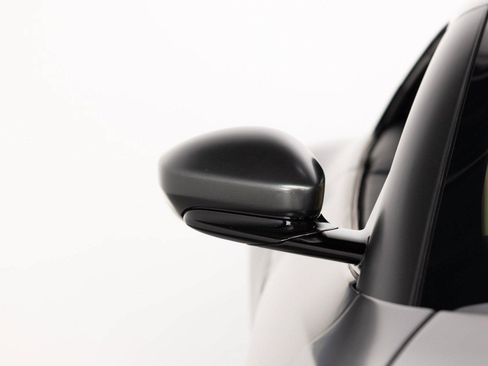 Certified 2023 Ferrari Portofino M RWD image 33