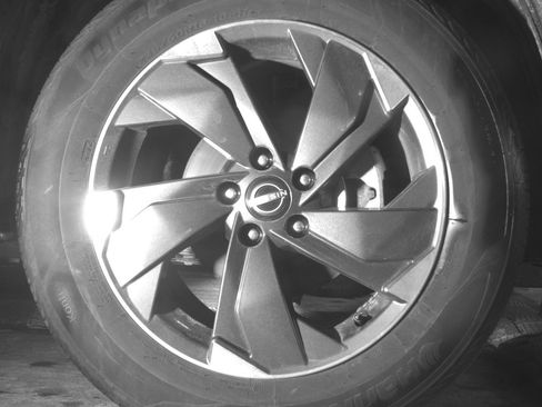 Used 2025 Nissan Rogue SV image 13