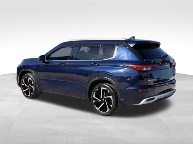 Used 2022 Mitsubishi Outlander SEL FWD image 3