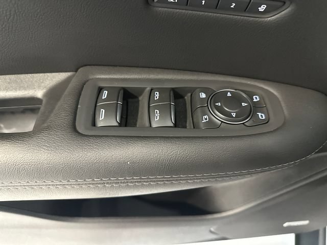 Certified 2025 Cadillac XT5 Premium Luxury AWD/4WD image 23