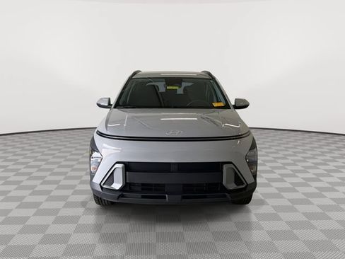 Used 2024 Hyundai Kona SEL w/ Convenience Package AWD/4WD image 3