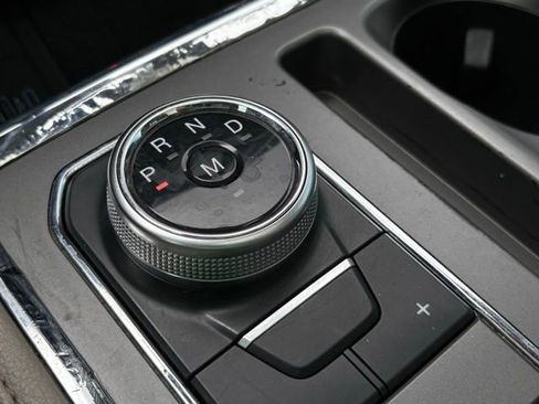 Used 2020 Ford Expedition XLT w/ Equipment Group 202A image 43