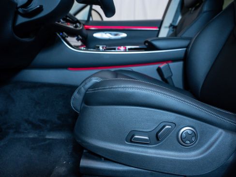 Used 2026 Genesis GV70 2.5T image 17