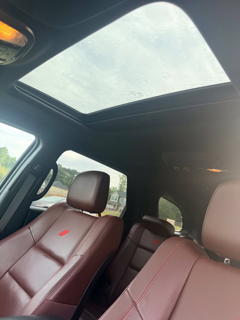 Used 2024 Dodge Durango GT RWD image 19