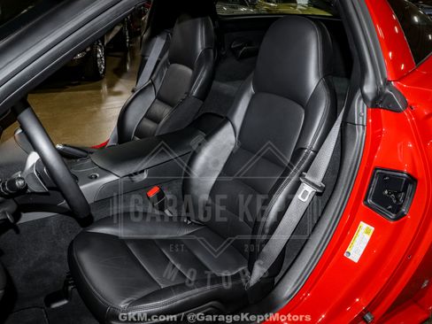 Used 2007 Chevrolet Corvette Coupe RWD image 90