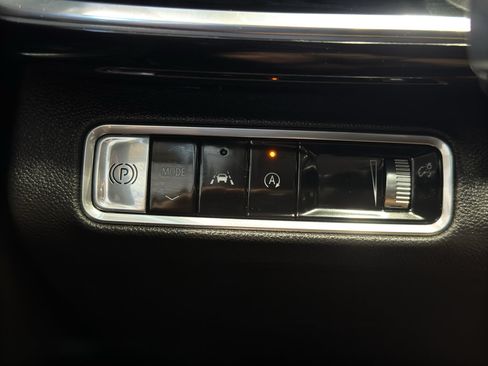 Used 2024 Buick Envision Preferred AWD/4WD image 30