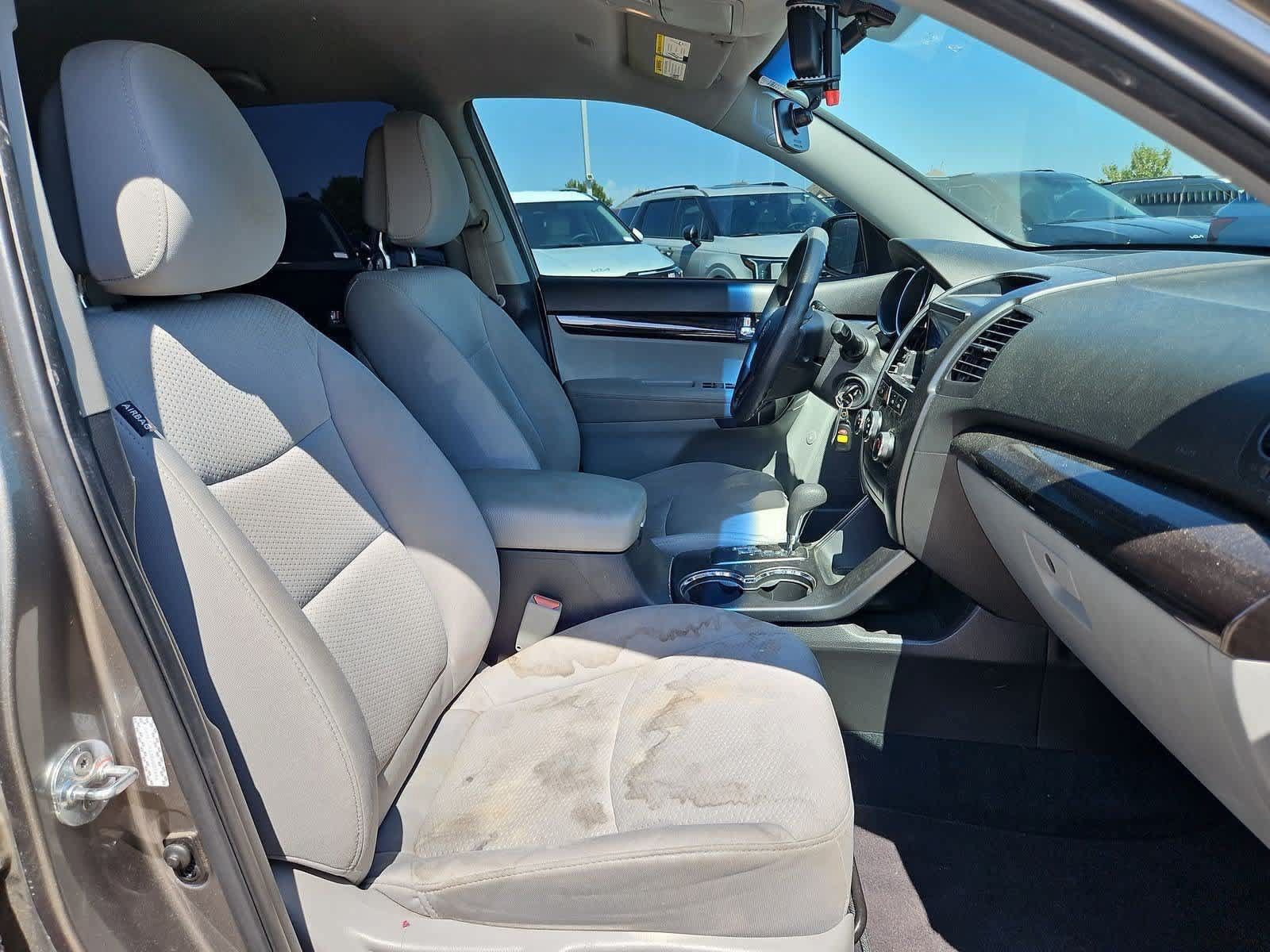 Used 2011 Kia Sorento 2WD w/ Convenience Pkg image 20