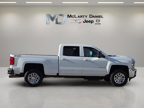 Used 2018 Chevrolet Silverado 2500 LT w/ LT Fleet Convenience Package image 6