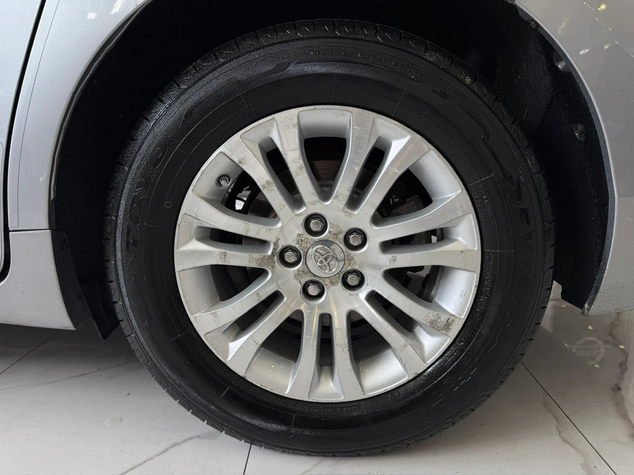 Used 2016 Toyota Sienna XLE FWD image 9