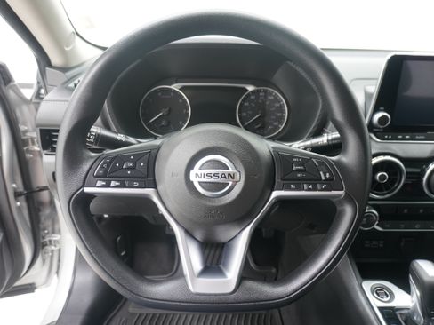 Used 2023 Nissan Sentra SV FWD image 15
