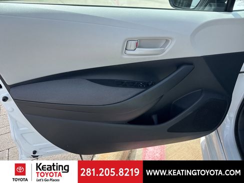 Certified 2025 Toyota Corolla LE image 11