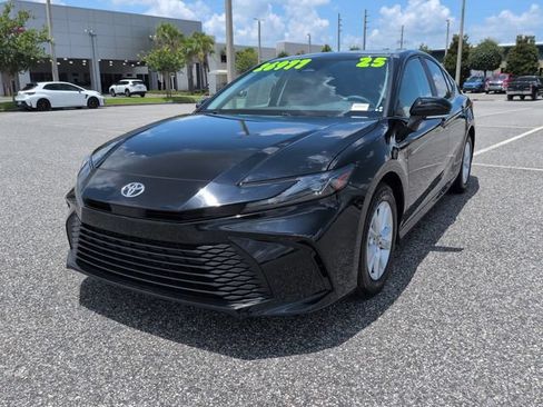 Certified 2025 Toyota Camry LE FWD image 8
