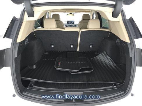 Used 2024 Acura RDX SH-AWD image 17