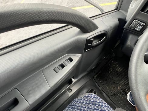 New 2024 Chevrolet Low Cab Forward 5500XG RWD image 18