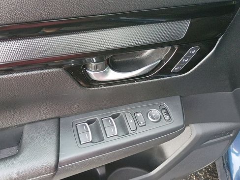 Used 2025 Honda CR-V EX-L image 18