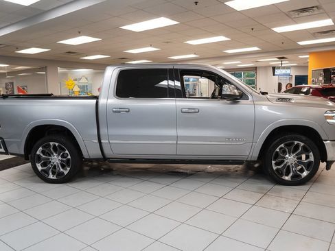Used 2022 RAM 1500 Limited AWD/4WD image 13