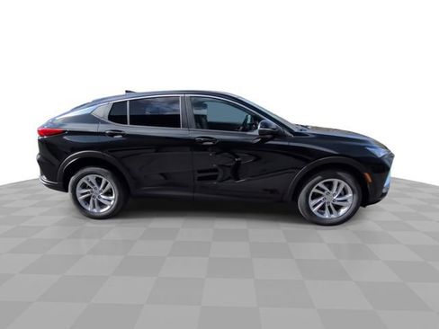 Used 2024 Buick Envista Preferred w/ Convenience I Package image 9