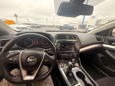 Used 2020 Nissan Maxima 3.5 S w/ Floor Mat Group FWD image 15