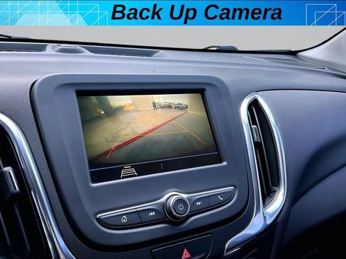 Used 2019 Chevrolet Equinox LT FWD image 14