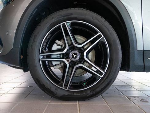 New 2026 Mercedes-Benz GLA 250 4MATIC image 9