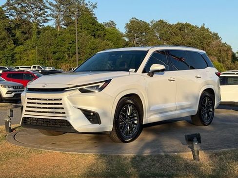 Used 2024 Lexus TX 350 FWD w/ Technology Package image 3