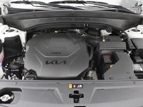 Used 2025 Kia Telluride S AWD/4WD image 28