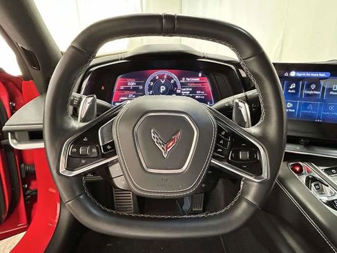 Used 2025 Chevrolet Corvette Stingray image 24