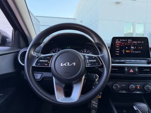 Used 2024 Kia Forte LX FWD image 8