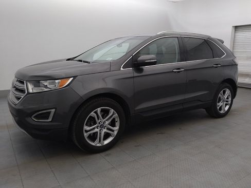 Used 2017 Ford Edge Titanium w/ Technology Package AWD/4WD image 2