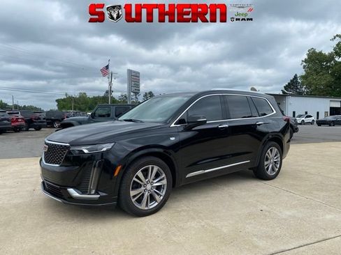 Used 2023 Cadillac XT6 Premium Luxury FWD image 1