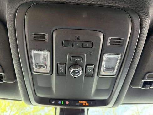 Certified 2022 Chevrolet Tahoe RST w/ Luxury Package AWD/4WD image 31