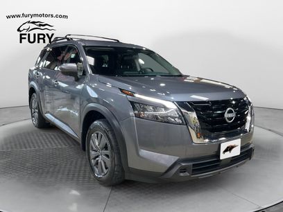 Used 2025 Nissan Pathfinder SV