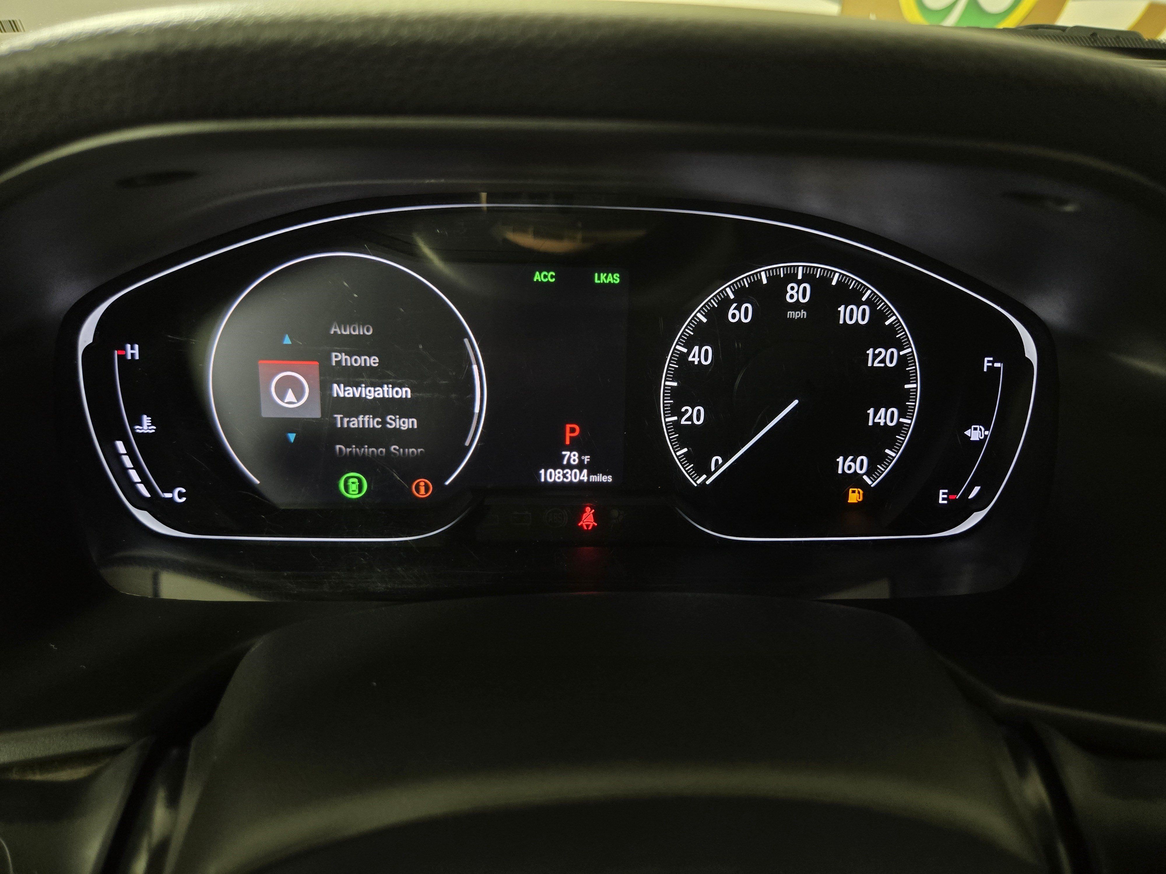 Used 2018 Honda Accord Touring image 17