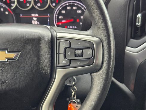 Used 2023 Chevrolet Silverado 2500 Custom w/ Custom Convenience Package image 21