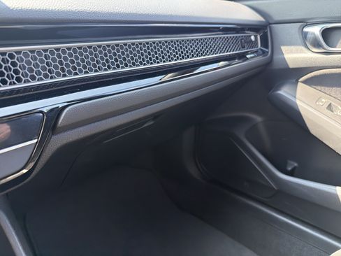 Used 2022 Honda Civic Sport image 41