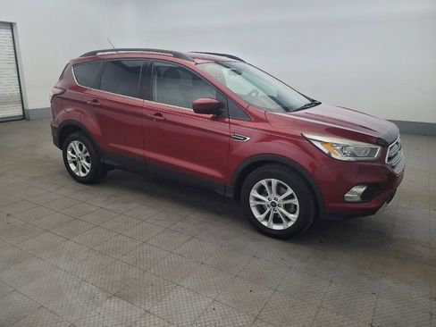 Used 2017 Ford Escape SE w/ Equipment Group 201A image 11