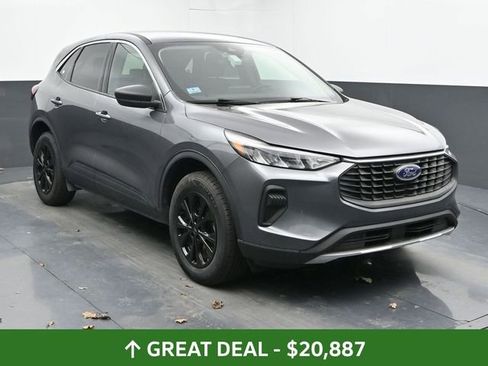 Used 2024 Ford Escape Active AWD/4WD image 2