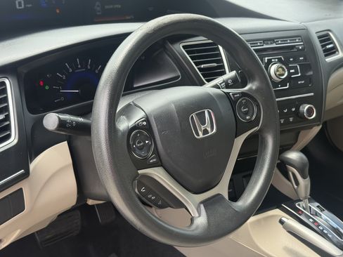 Used 2015 Honda Civic LX image 11