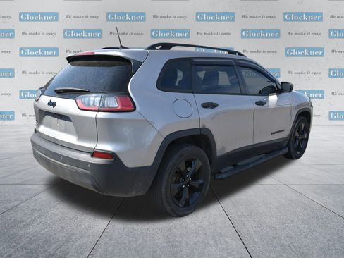 Used 2020 Jeep Cherokee Latitude Plus image 14