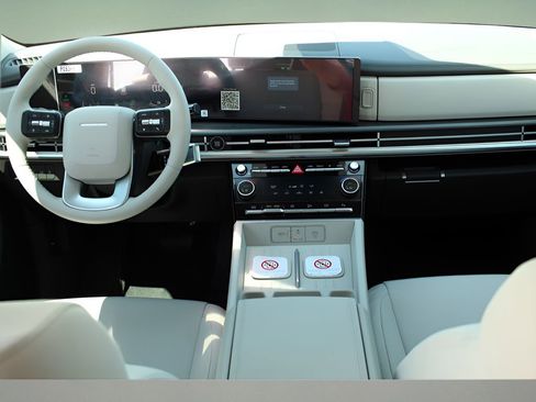 New 2026 Hyundai Santa Fe SE image 22