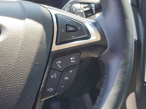 Used 2024 Ford Edge SEL w/ Convenience Package image 17