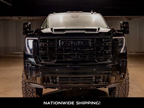 Used 2025 GMC Sierra 2500 AT4 w/ AT4 Premium Plus Package image 4