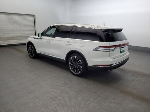 Used 2020 Lincoln Aviator Reserve w/ Equipment Group 202A AWD/4WD image 3